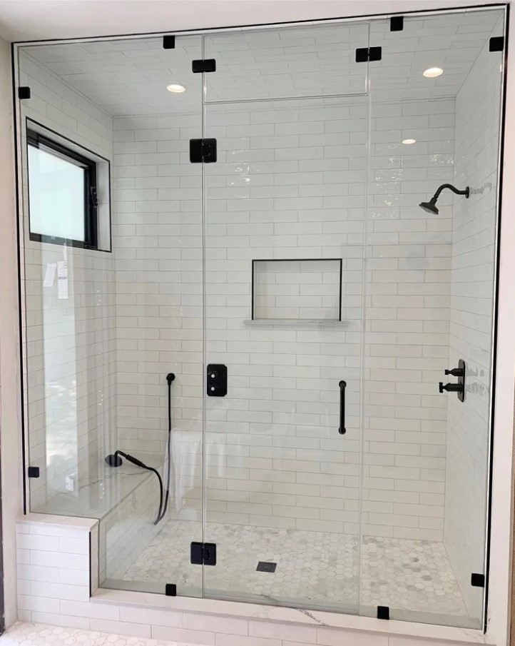 Shower door gallery Calgary – 10mm frameless glass shower install by Regal